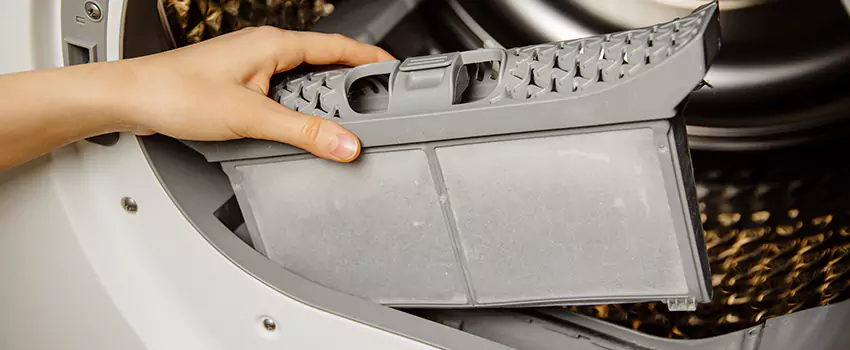 Signs Of A Clogged Dryer Lint Trap in Boulder, Colorado